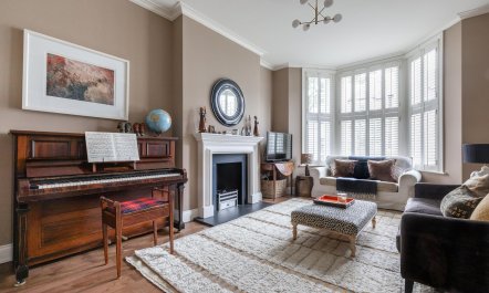 Notting Hill Notes 1
