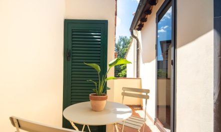 Quiet in the Arno 3