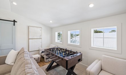 Coastal Charm Retreat 9