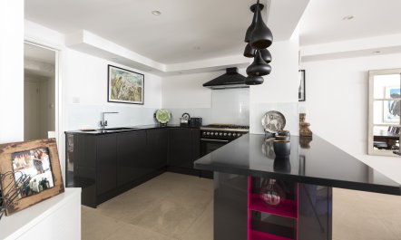 River Thames Retreat 5
