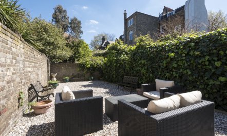 River Thames Retreat 7