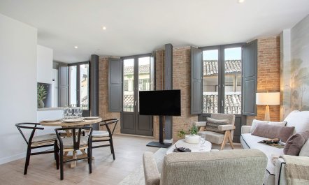 Andalusian Light & Brick 4