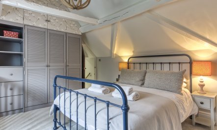 Millstream Muse 9