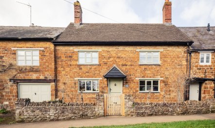 Adderbury Glow 1