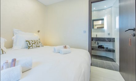 Riviera's Rest 8