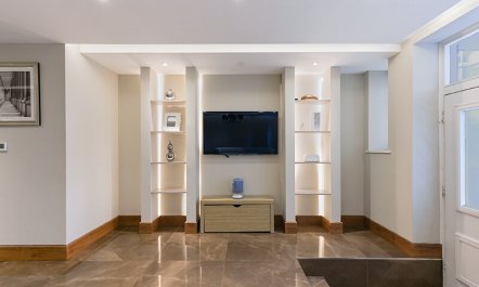 Marble & Mayfair 5