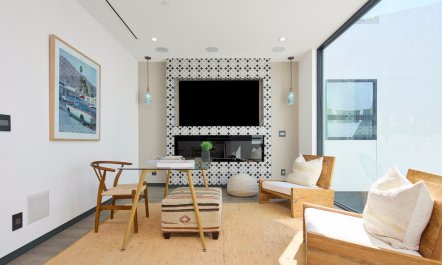 Deco & Glass 9
