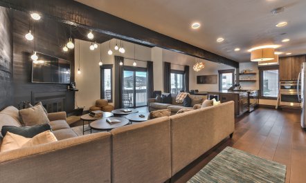 High Rise Lodge 1