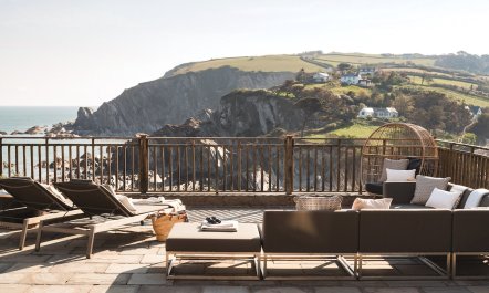 Cliffside & Tide
