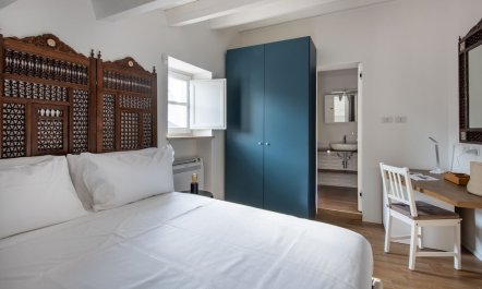 Cala Solstice 3