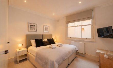 Kensington Terrace Dreams 9