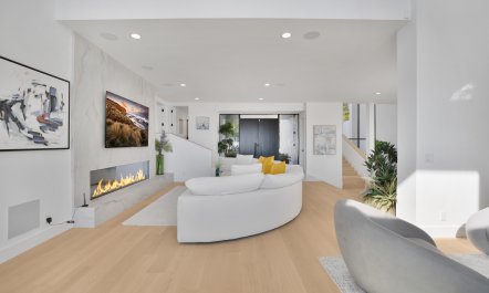 Pacific Pearl 7