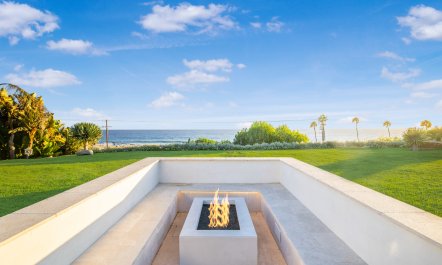 Pacific Pearl 4