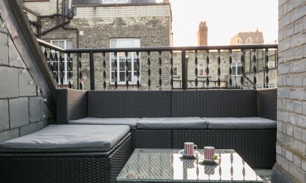 Penthouse Pad 1