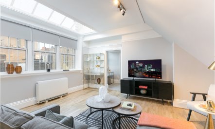 Penthouse Pad 2