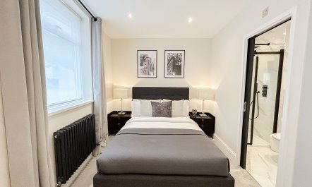 Kensington Retreat 7