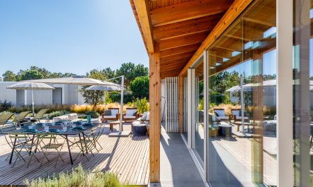 Garden & Beach 3