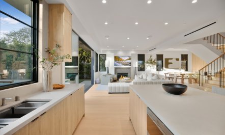Studio City Ambiance 7