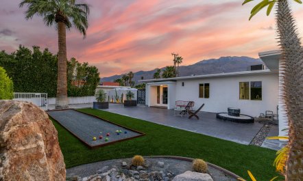 Desert View Place 1