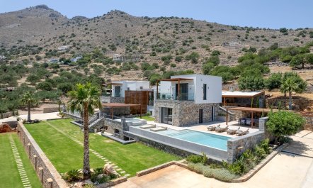 Infinity Bay Villa 1