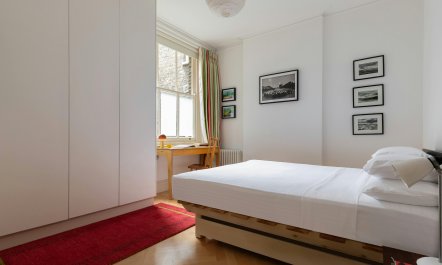 Holborn Hideaway 8