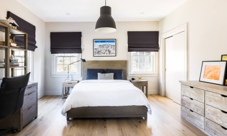 Colonial & Clover 9