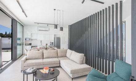 Twin Shores 8