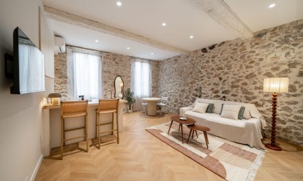 Antibes Sweetheart 2