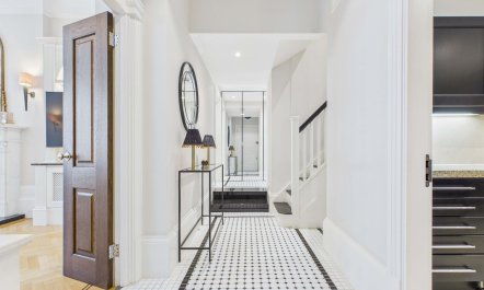 Gilded Kensington 8