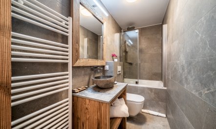 Alpine Essence 8