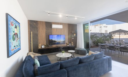Pearly Protaras 8