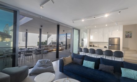 Pearly Protaras 5