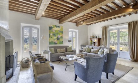 Provence Nook 6