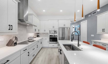 Island Oceanfront 6