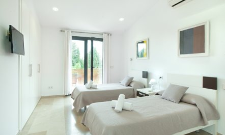 Tramuntana Light 8