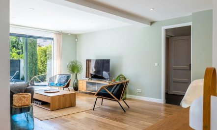 Wonderful Coast 9