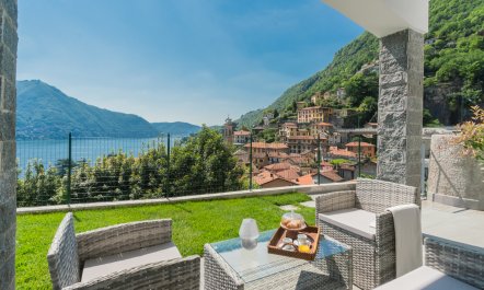 Moltrasio Garden