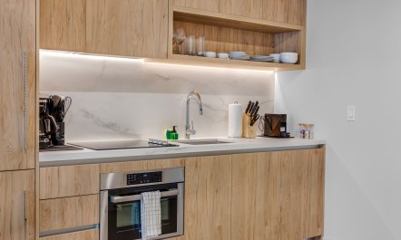 Miami Meridian 9