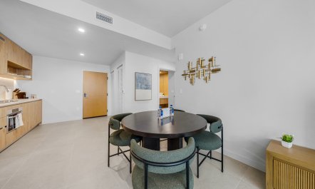 Miami Meridian 5