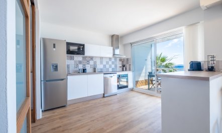 The Croisette Breeze 7
