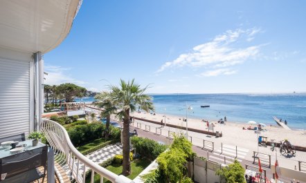 The Croisette Breeze 1