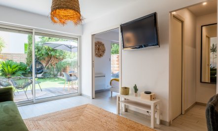 Palm Beach Garden 6
