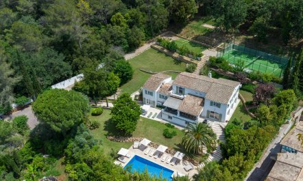 Green Cypress Retreat