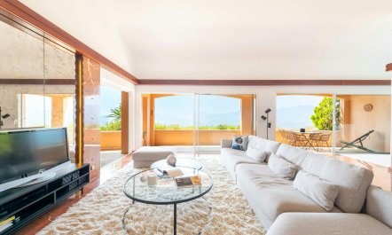 C&ocirc;te d'Azur Retreat 9