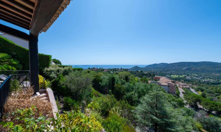 C&ocirc;te d'Azur Retreat 1