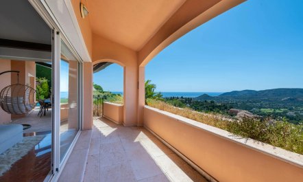 C&ocirc;te d'Azur Retreat 3