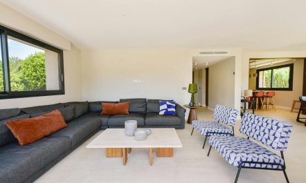 Quiet Terraces 8