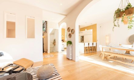 A Riviera Treasure 9