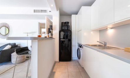 Sunlight Terrace 8