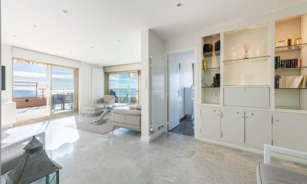 Riviera Terrace 9